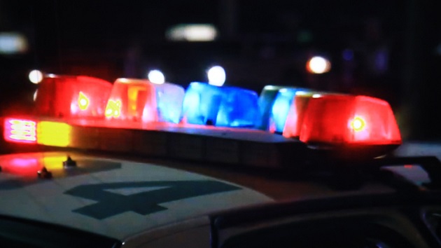 gettyimages_cops_032923778415