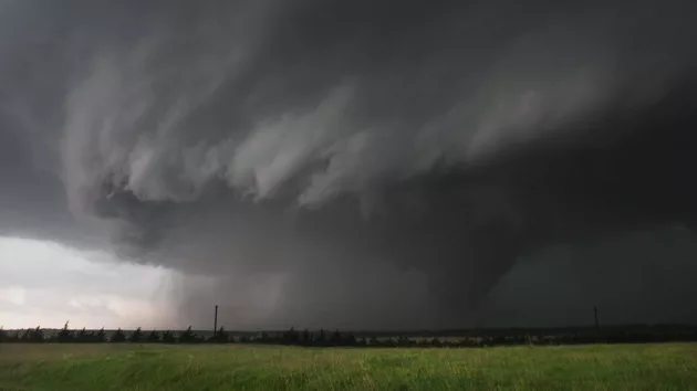 gettyrf_062623_severestorm302541