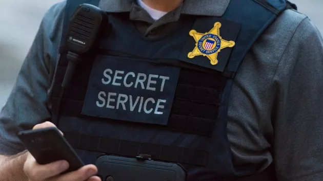 getty_11823_secretserviceagent470302