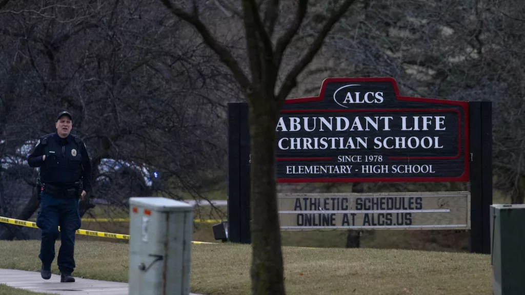 news_madisonschoolshooting_121724913616