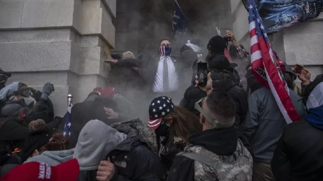 getty_jan62021riot307197