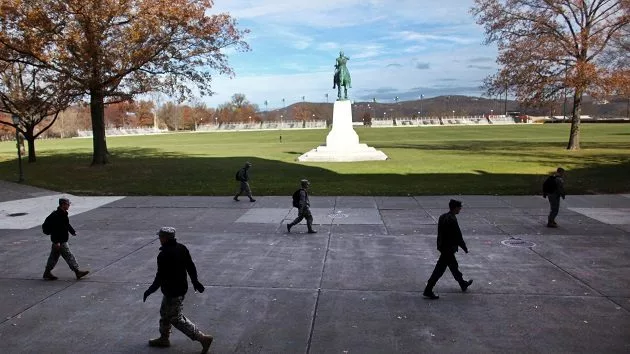 g_westpoint_020525747525