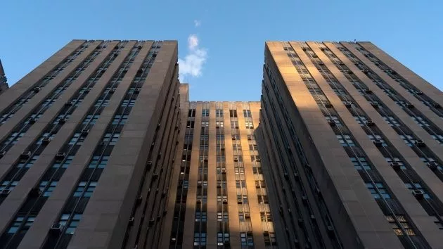 getty_manhattancriminalcourt_061625108176
