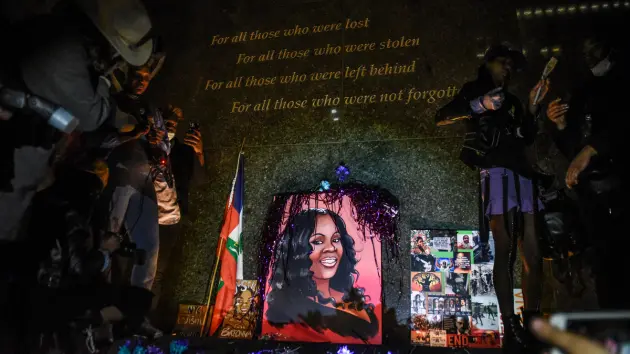 getty_breonnataylor_721510719