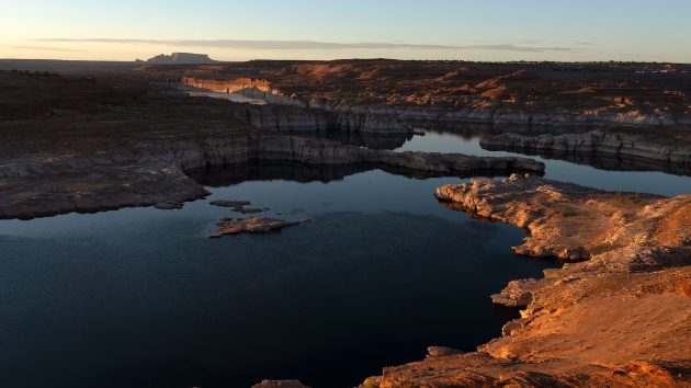 getty_powell-gty-er-260408_1775671897218_hpembed_3x2760492