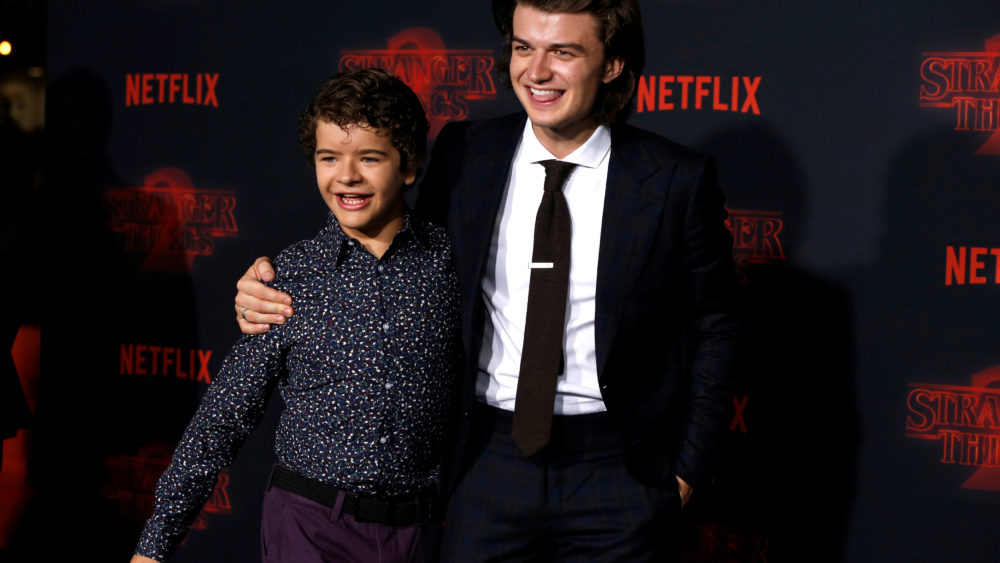 cast-members-keery-and-matarazzo-pose-at-the-premiere-for-the-second-season-of-the-television-series-stranger-things-in-los-angeles