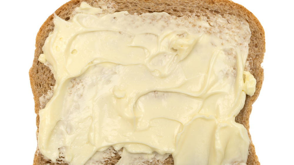 wheat-bread-with-mayonnaise-and-margarine