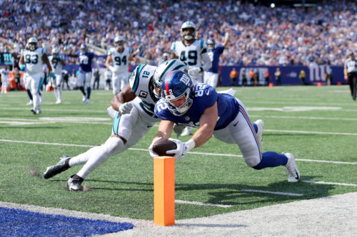 Giants outlast Panthers for first 2-0 start since 2016