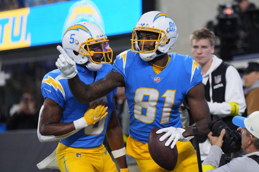 nfl-miami-dolphins-at-los-angeles-chargers