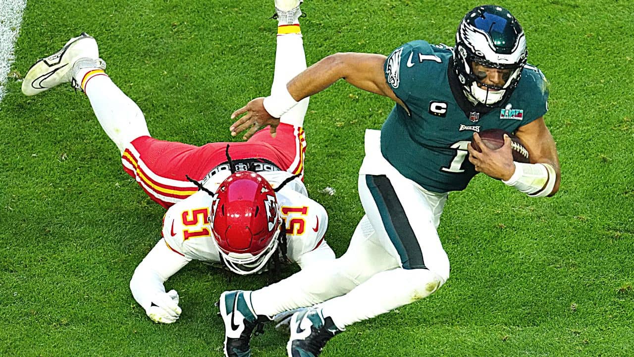 Eagles' Haason Reddick rips Super Bowl LVII field conditions: 'You would  think it would be better'