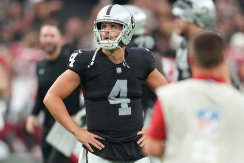 Jets Preparing to Offer Derek Carr After Positive Meeting this