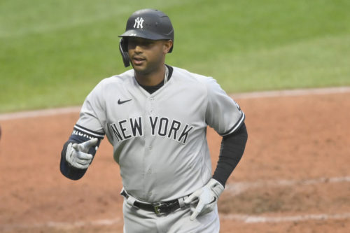 Aaron Boone's brutally honest take on Aaron Hicks getting booed by Yankees  fans