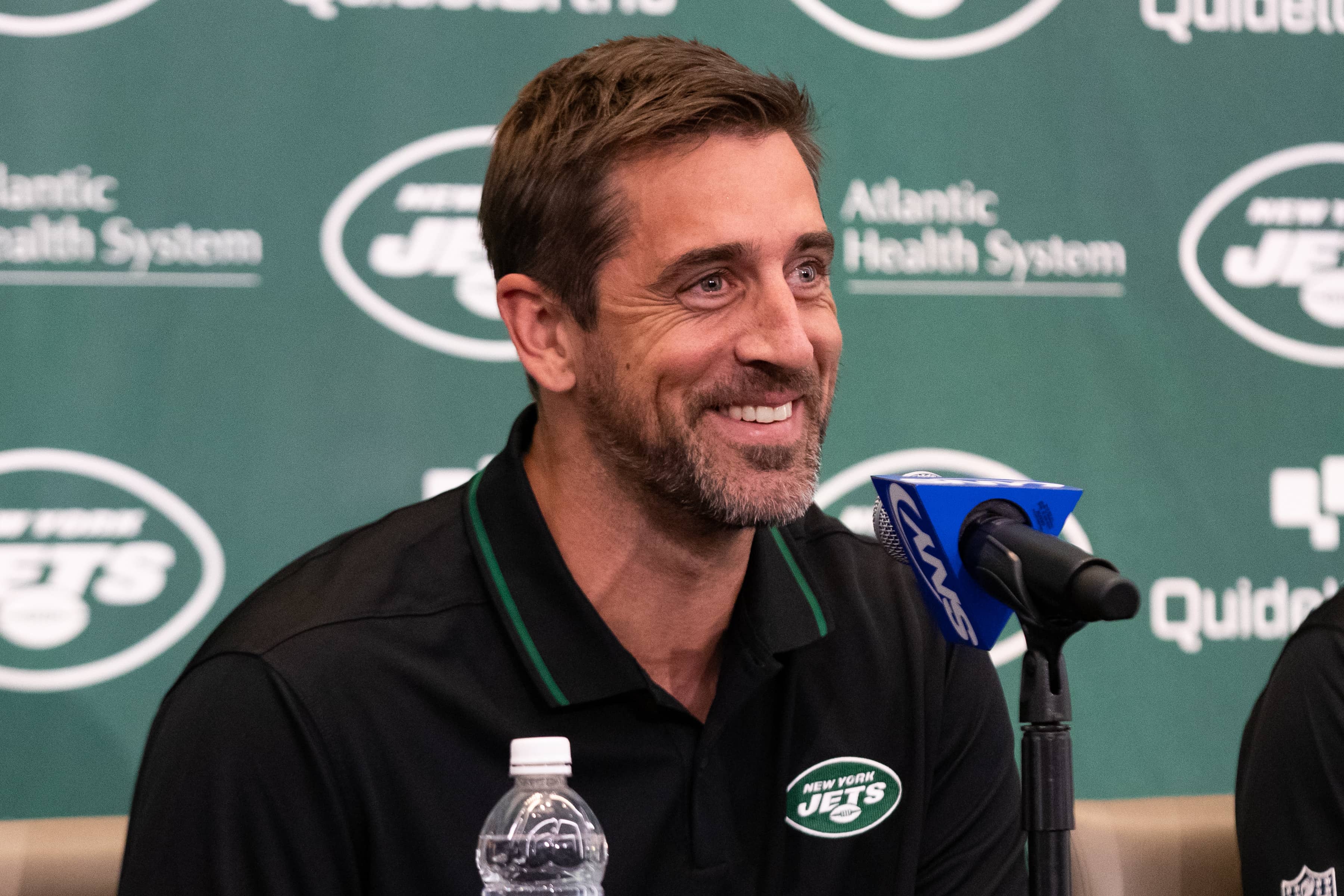 nfl-new-york-jets-aaron-rodgers-press-conference-2