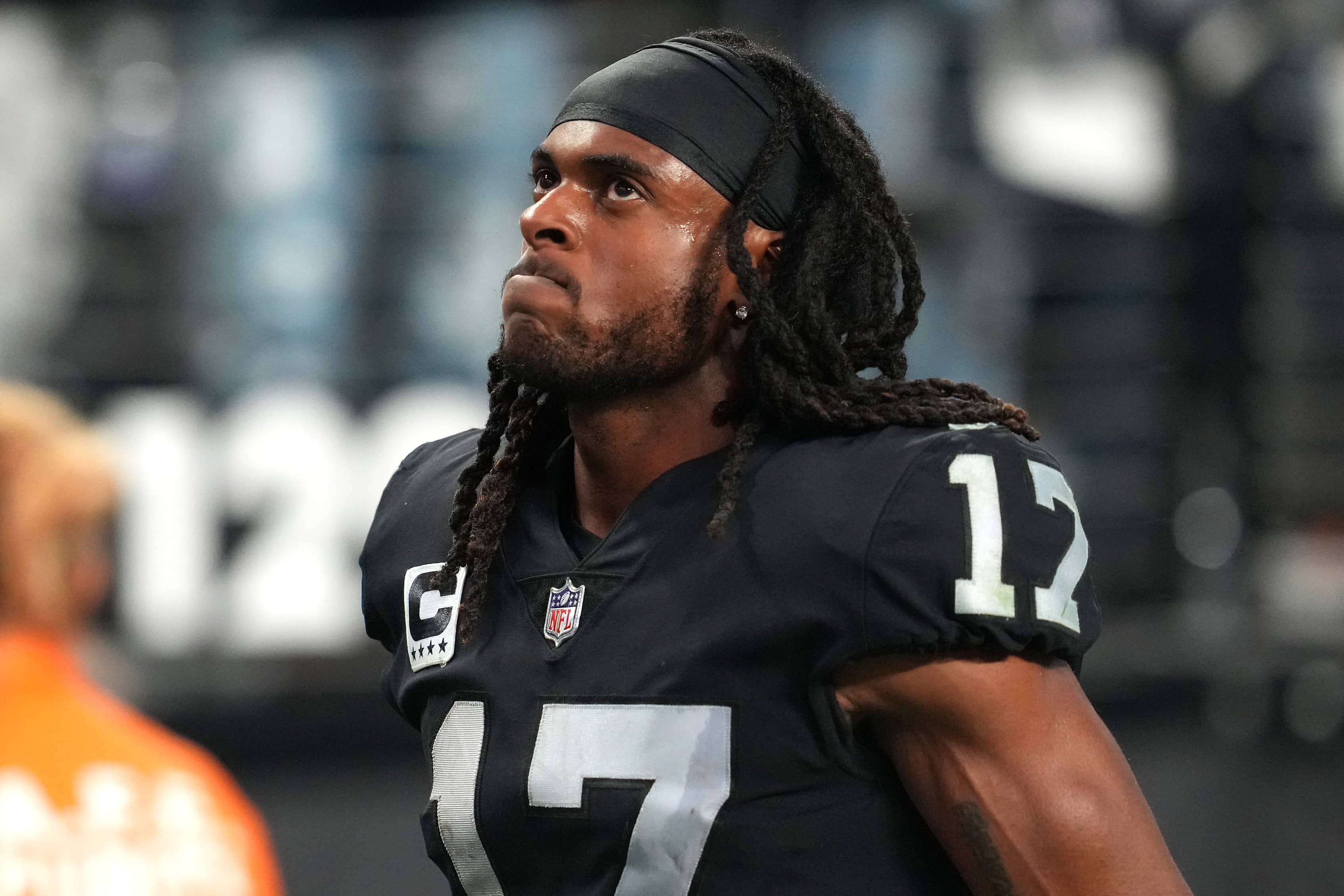 Raiders Receiver Not Happy After Illegal Hit on Sunday