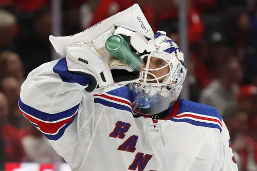 Rangers legend Henrik Lundqvist elected to Hockey Hall of Fame