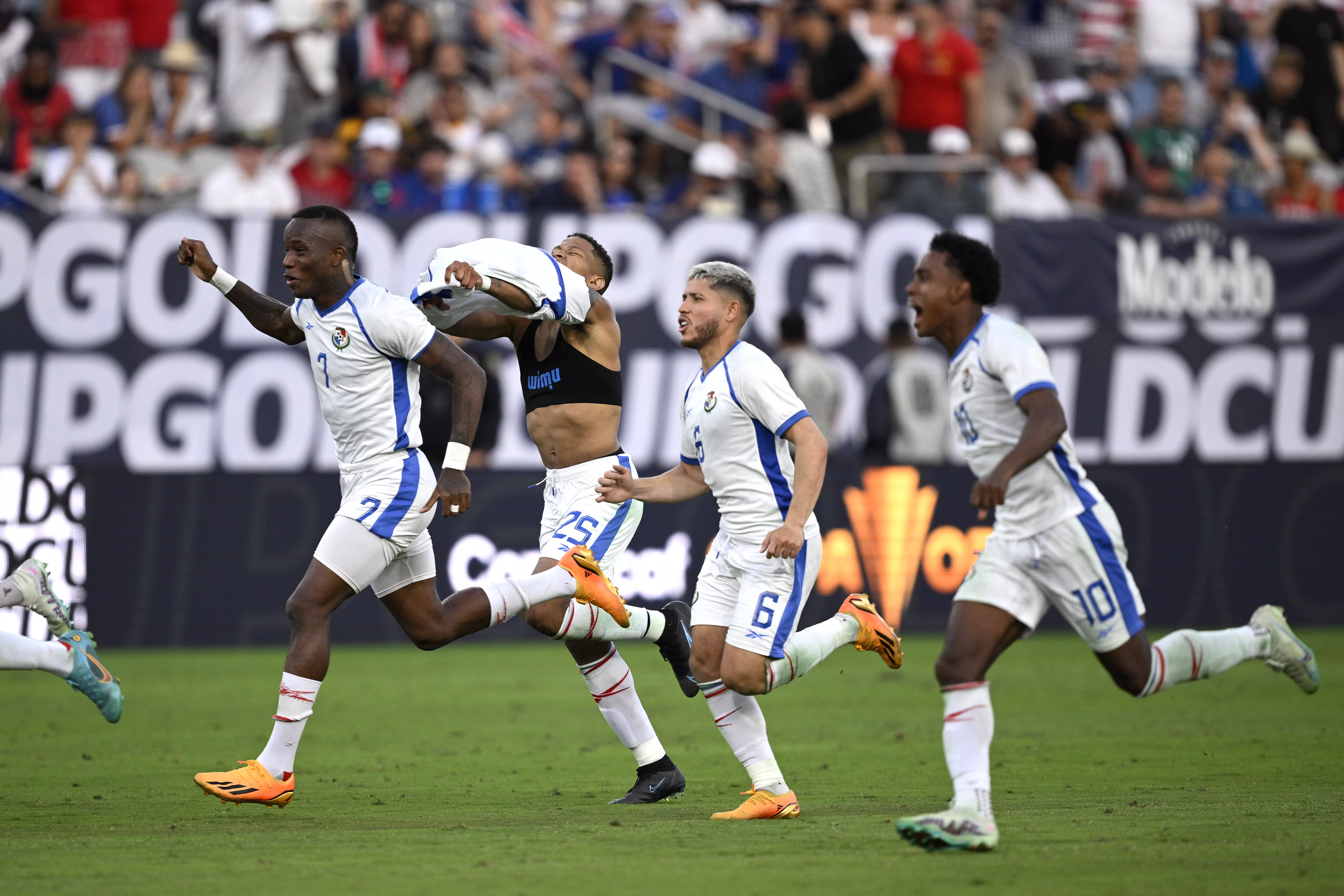 soccer-concacaf-gold-cup-panama-at-usa-2