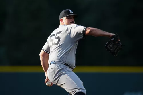 Bleeding Yankee Blue: WE'RE ONLY 9 GAMES BACK! THAT'S WHY CARLOS RODON IS  BLOWING KISSES AT YOU!