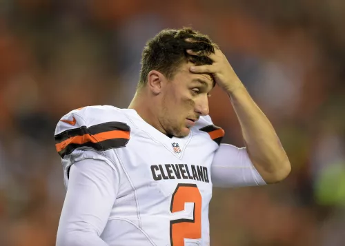 Serious] Johnny Manziel says he attempted suicide after Browns release :  r/nfl