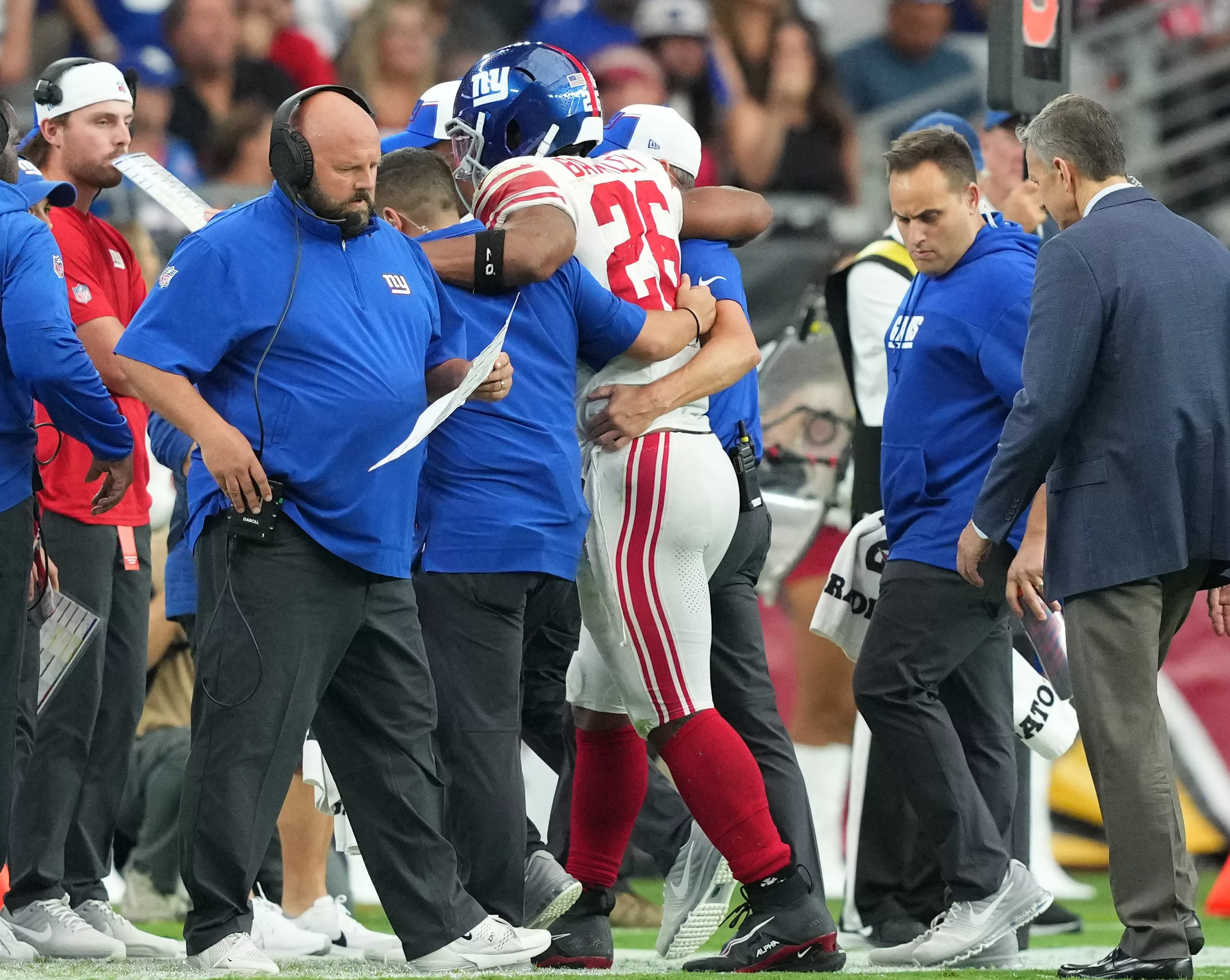 Saquon Barkley leaves NY Giants game vs. Arizona Cardinals with