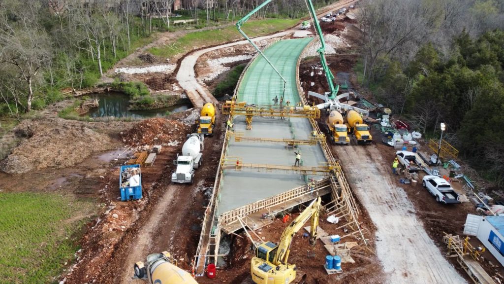 Concrete Work Begins On New Bridge For Kansas Expressway Extension