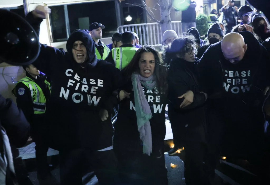 march-calling-for-a-ceasefire-in-the-conflict-between-israel-and-palestinian-islamist-group-hamas-in-washington