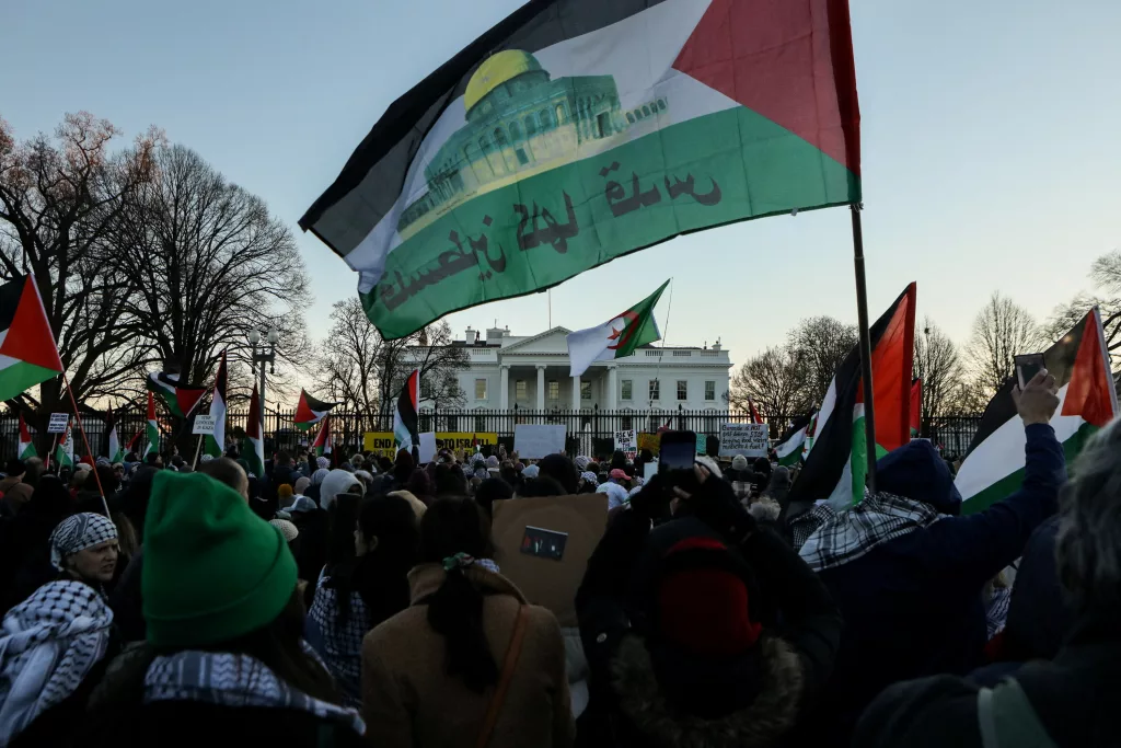 demonstrators-participate-in-the-march-on-washington-for-gaza