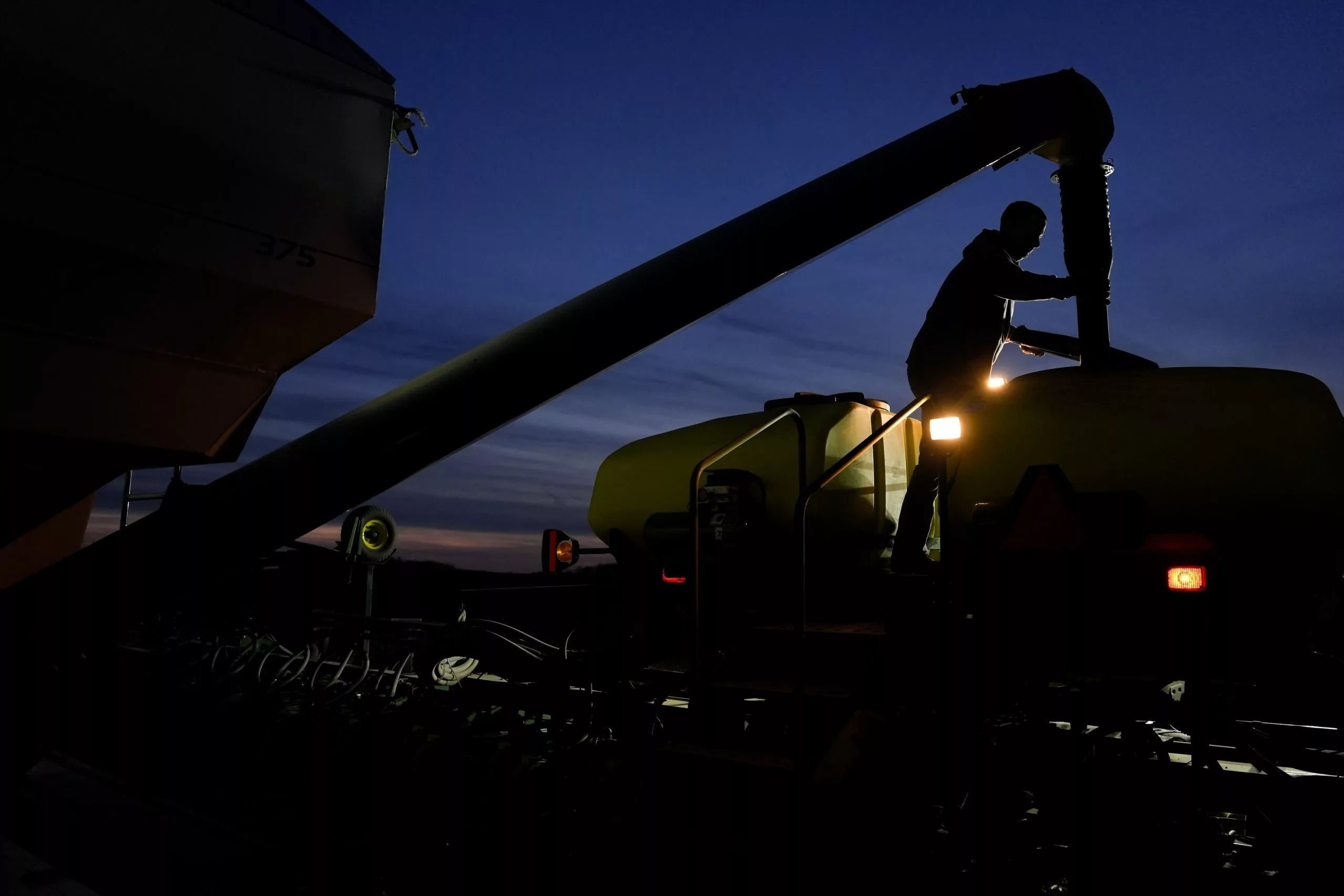 1718284701767042rit9gcu1id-scaled952220