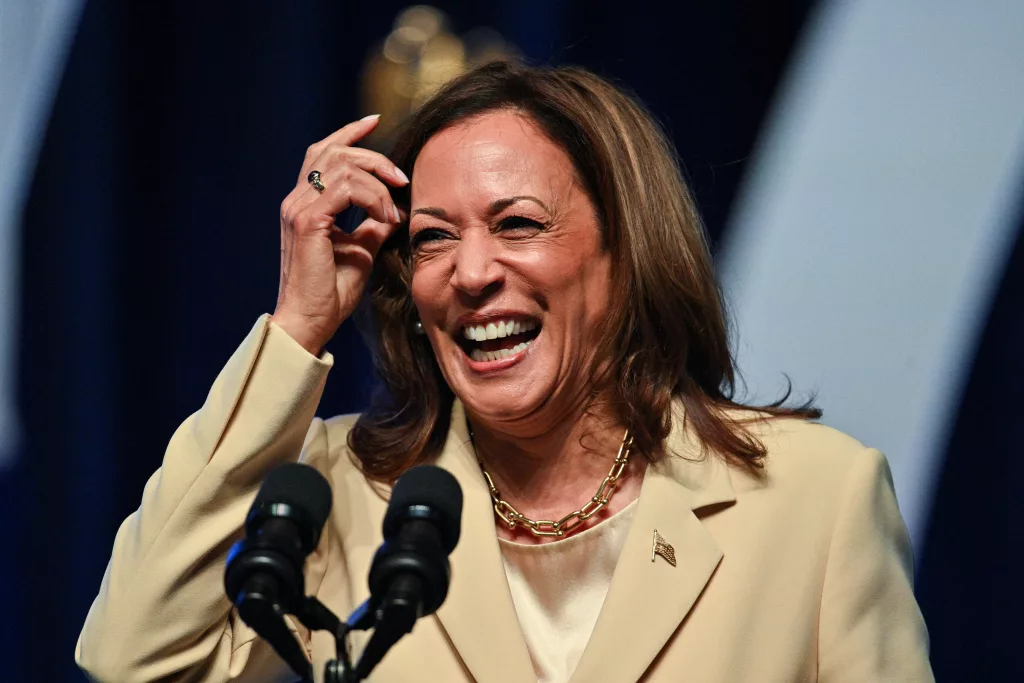 harris-sttends-sorority-event-in-indianapolis