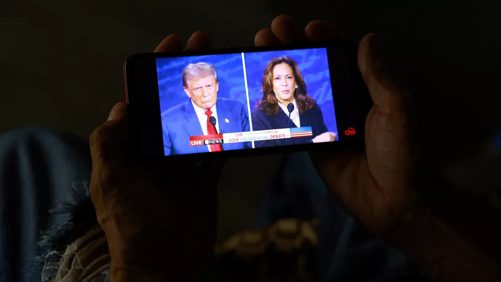 harris-trump-presidential-debate-seen-at-a-shelter-in-ciudad-juarez