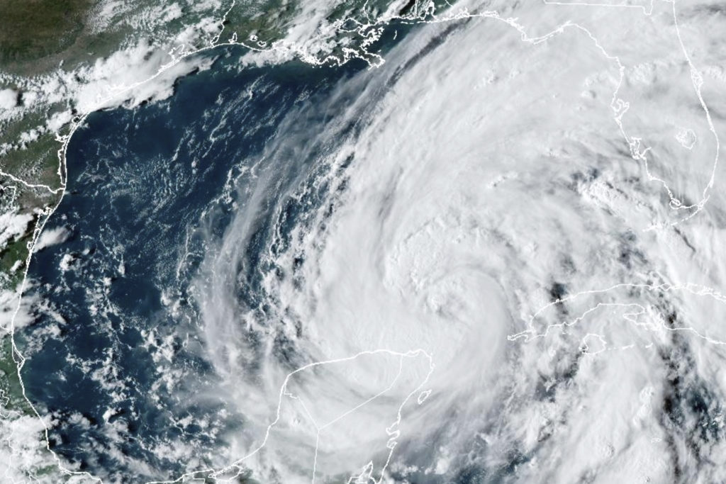 Helene races toward Florida as a major Category 3 storm | 104.1 KSGF