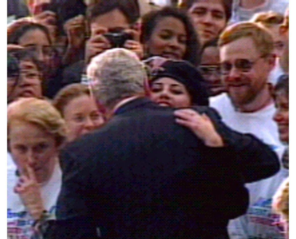 monica-lewinsky-hugs-president-clinton