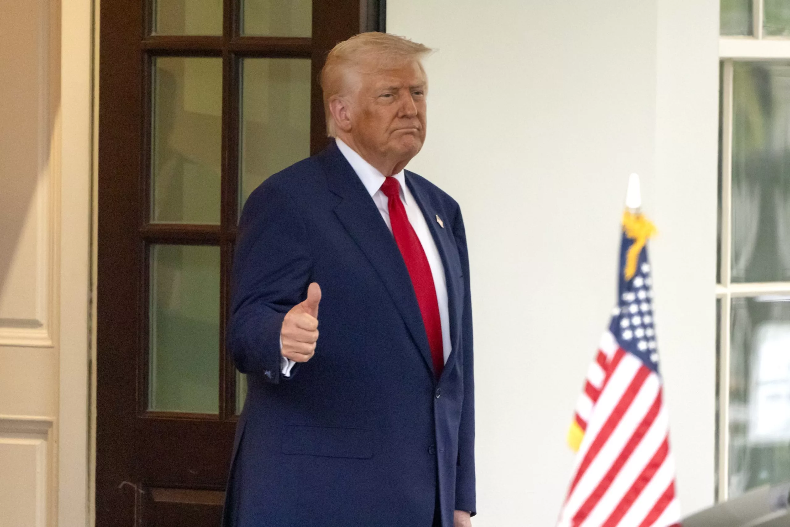 1744132687756283e1f0sbxkra-apn-scaled927424