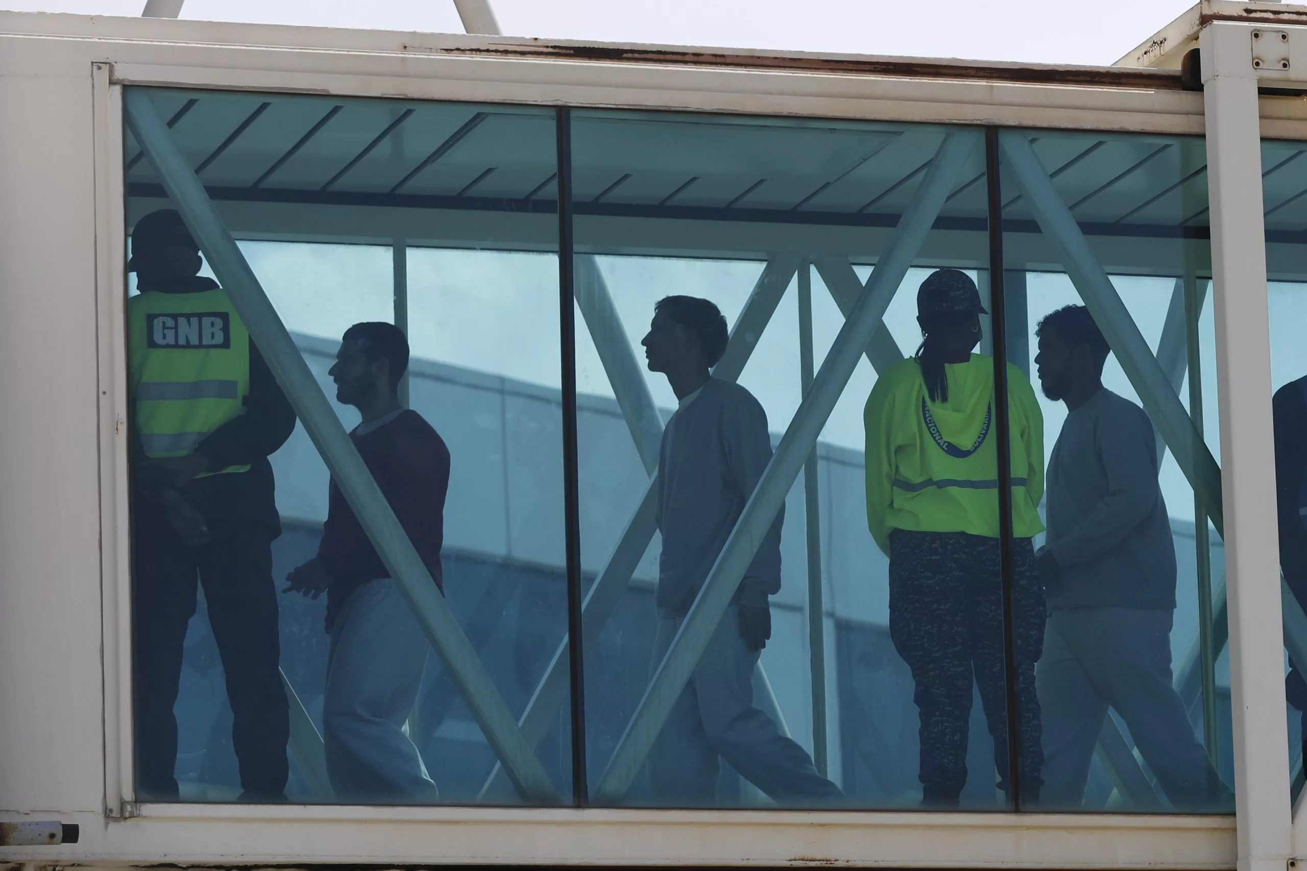 1745021888470825lq6lozjkv-apn-scaled832059