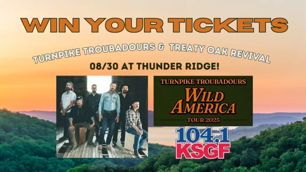 turnpike-troubadours-at-thunder-ridge