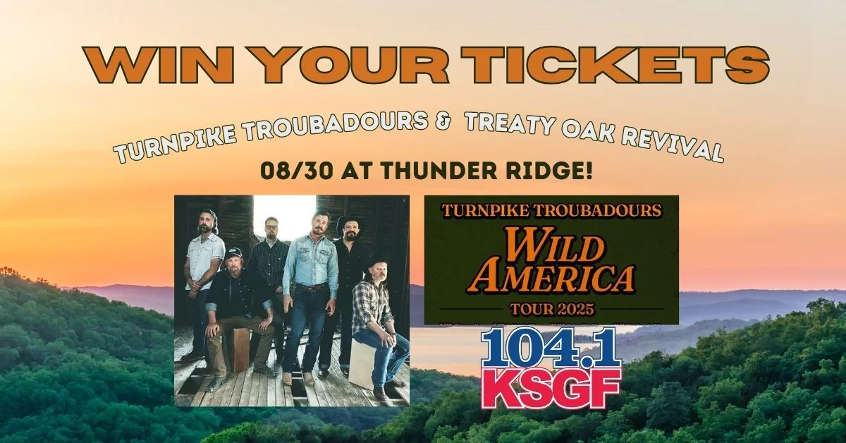 turnpike-troubadours-at-thunder-ridge