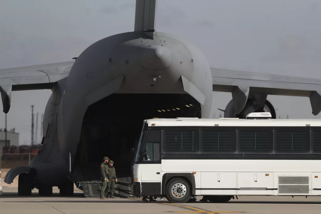 1748477898241337x6seyaojtj-apn-scaled316377