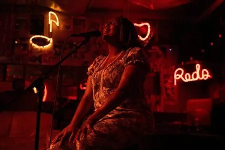 1748603130739412ekdwsrocsg640719