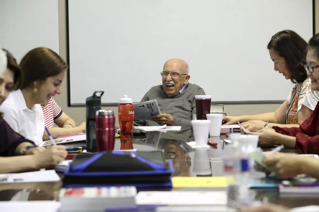 1749046692808425xsnkrzq4eb-apn-scaled725405