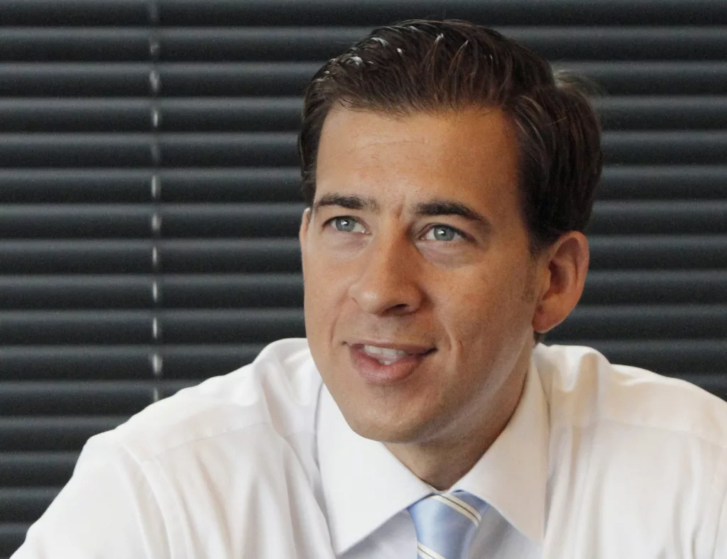 174975229264886yjdttc2cf3-apn357103