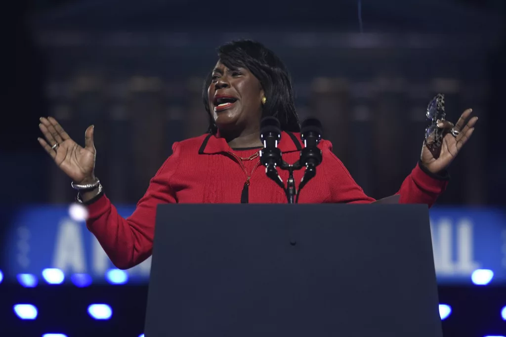 1751347100542842h4mrdzfniw-apn-scaled155840