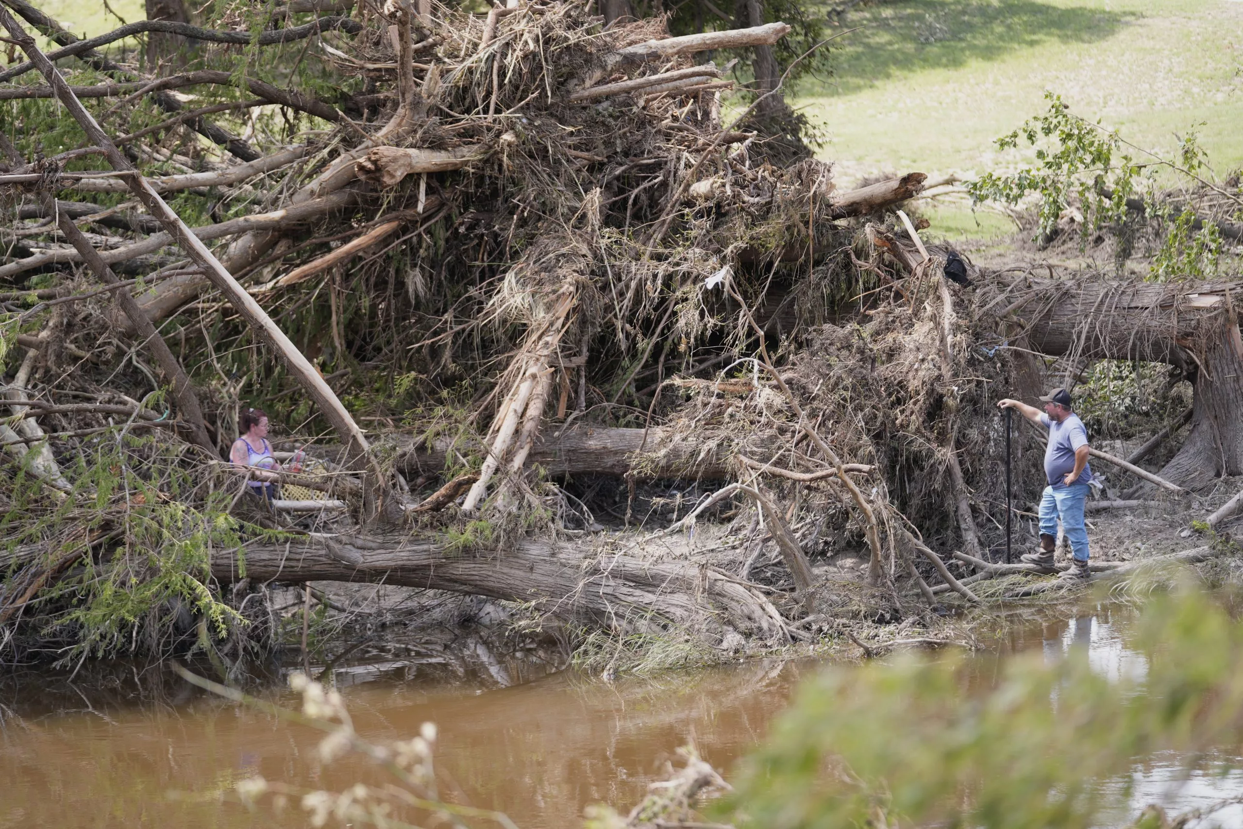 1752106698386744h3kuqywlpo-apn-scaled553884