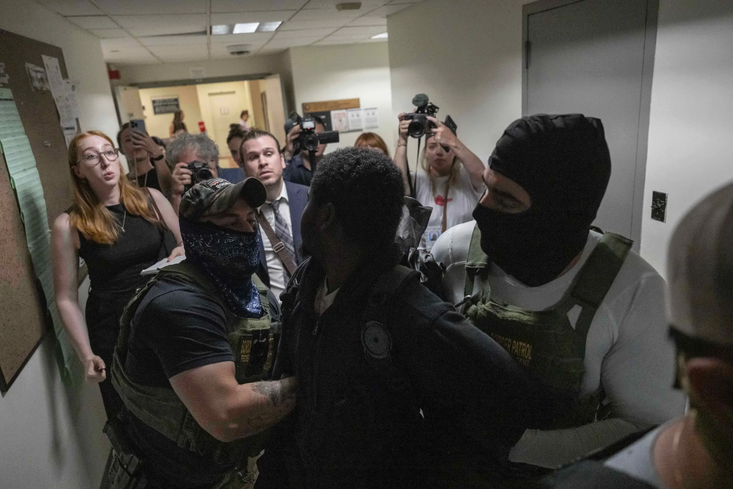 1752704299454585345mtrolm-apn-scaled21438