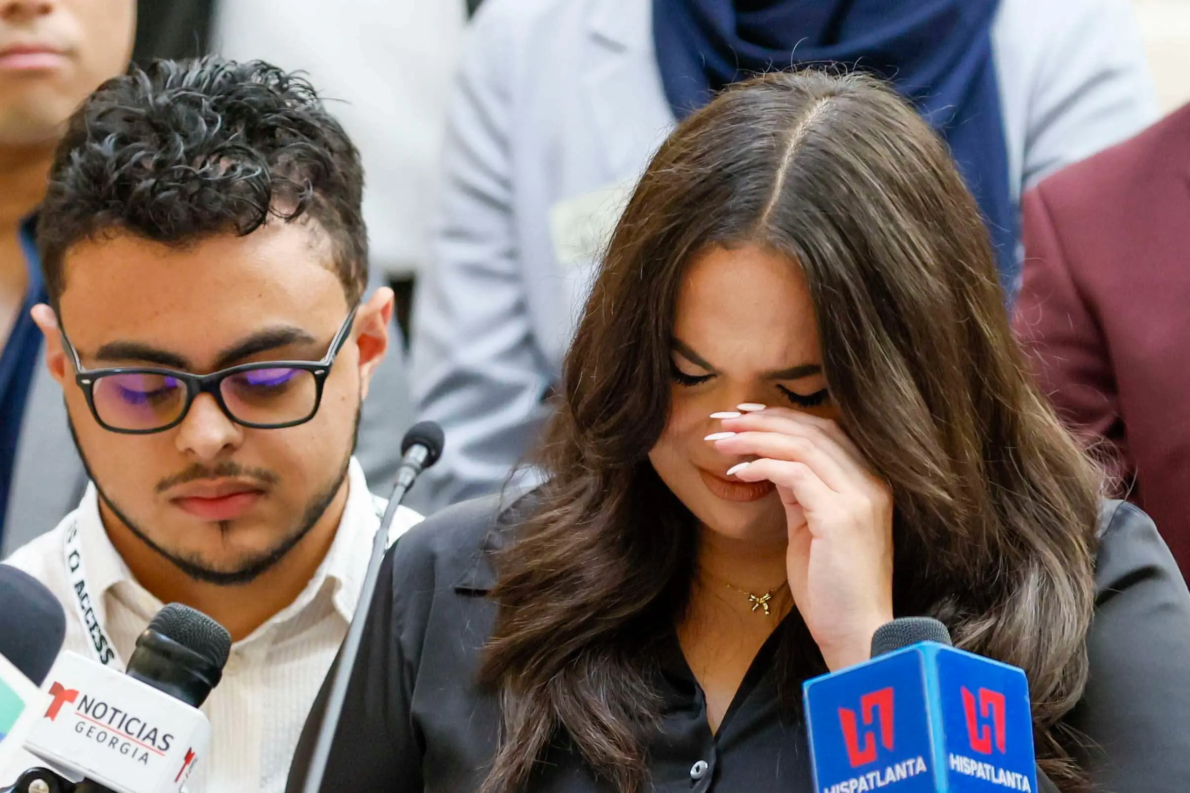 1753208317618106t39eidelxr-apn954786