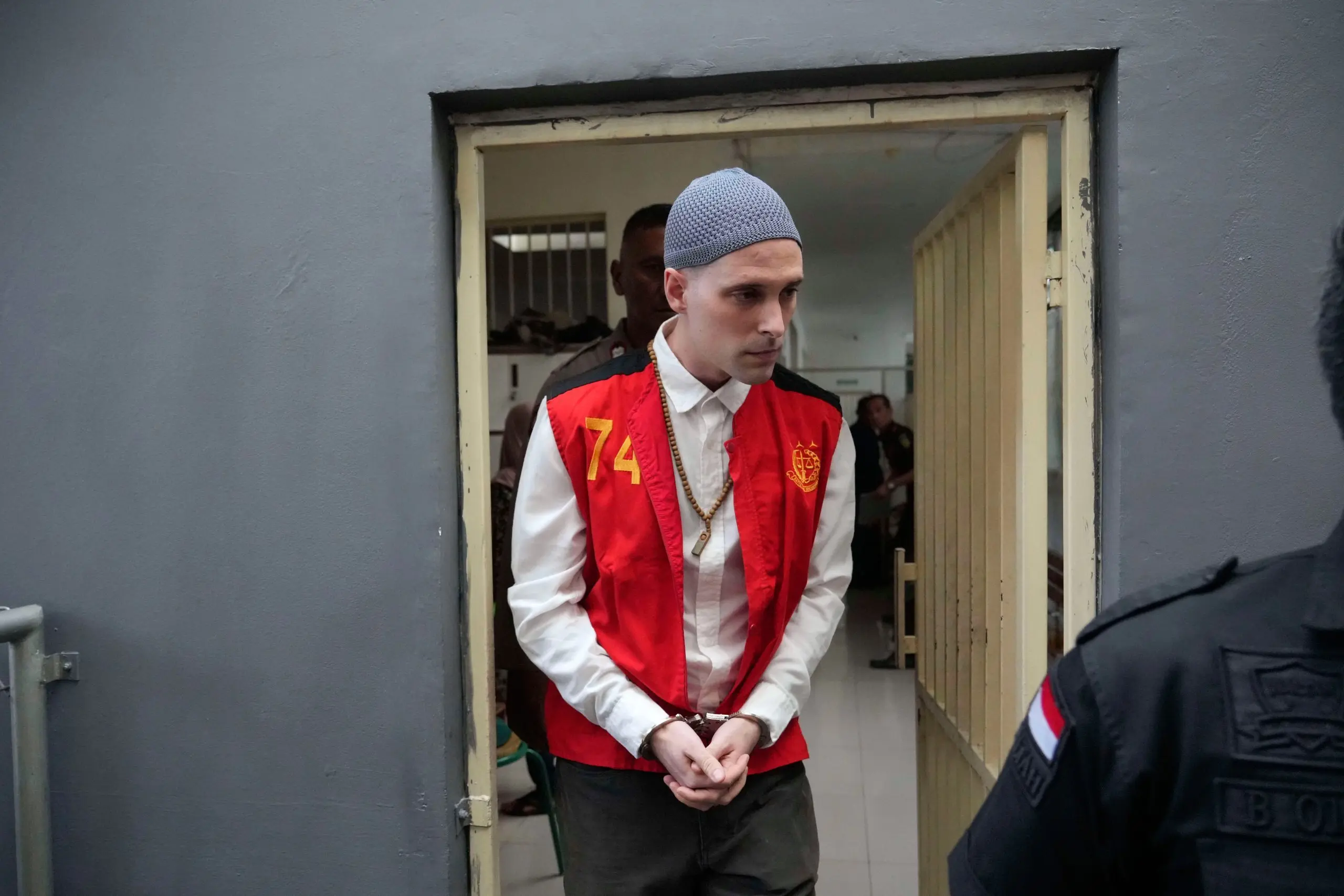 1753885091272128vxcm6y67ff-apn-scaled211614