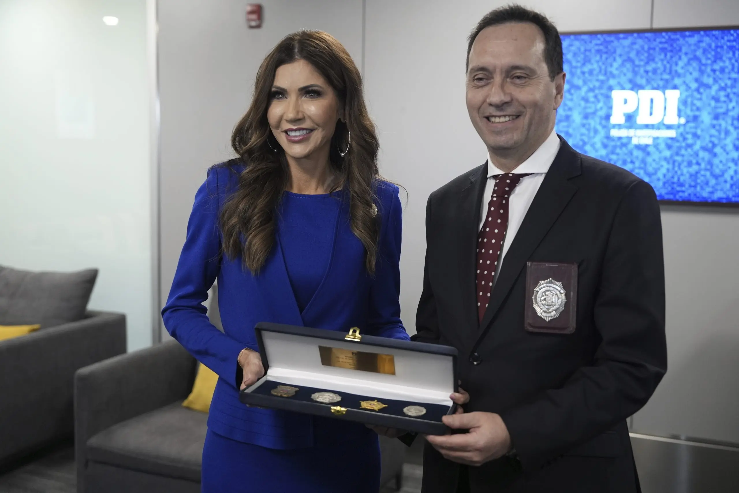 1753899504474538i2lpi283vi-apn-scaled869707