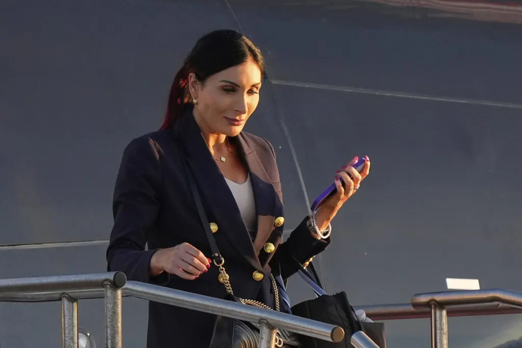 1753906731537672dzqiksmefh-apn-scaled976931