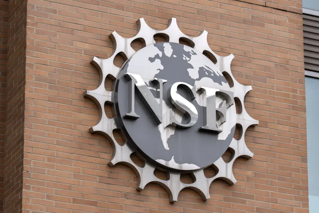 1754086698858070eaiorgrf7w-apn-scaled525367