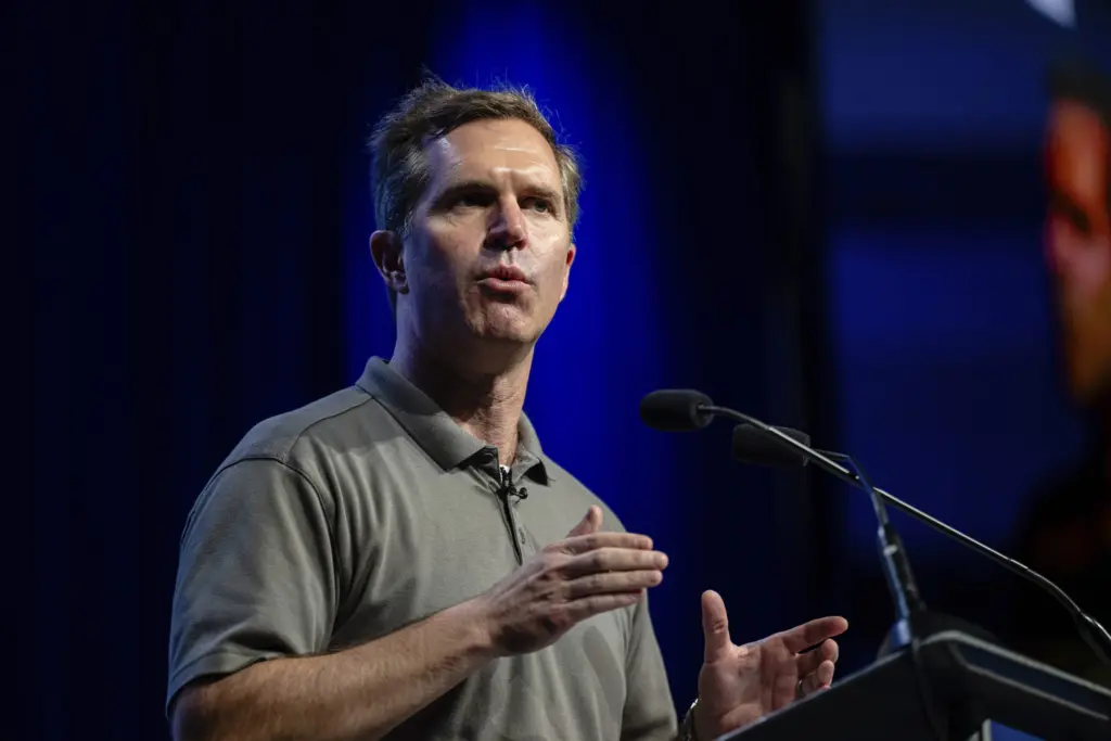 1756984734815637vozpbl93uv-apn-scaled703026