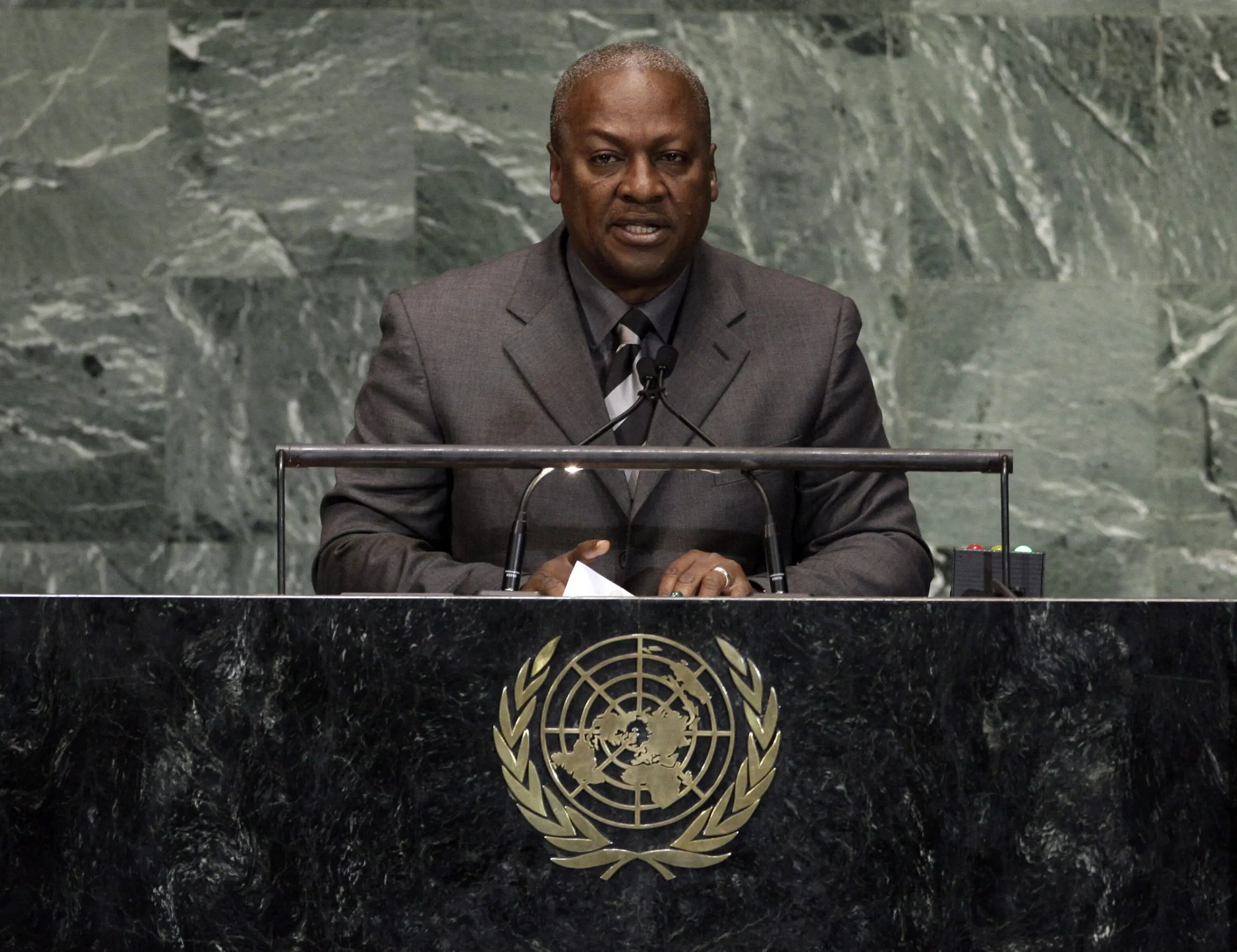 1757708354803780kbsjux70zm-apn-scaled235873