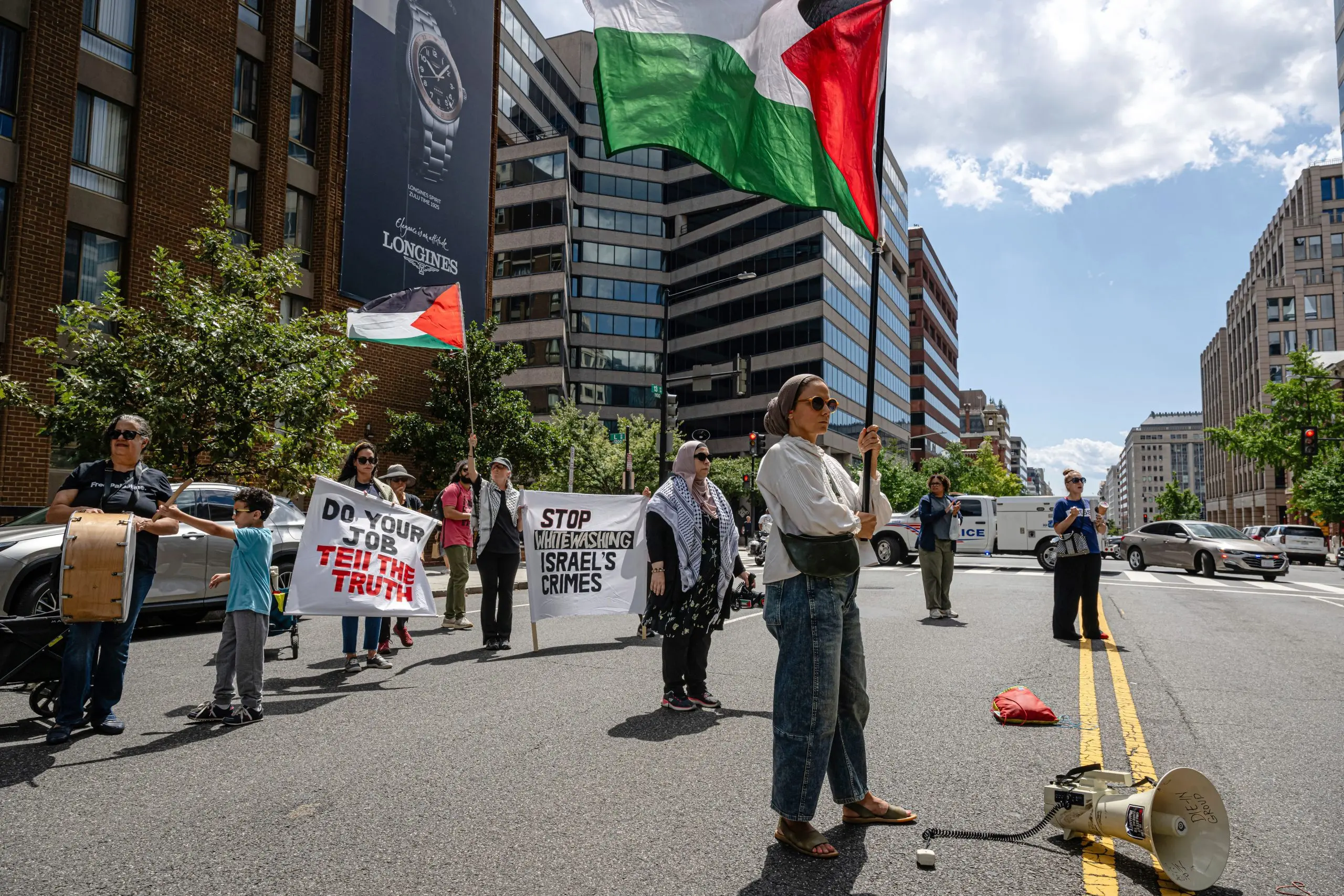 1758194305663735rkfaomnwpa-apn-scaled126601